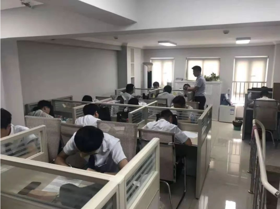2019年每客逸家员工考试啦!!!